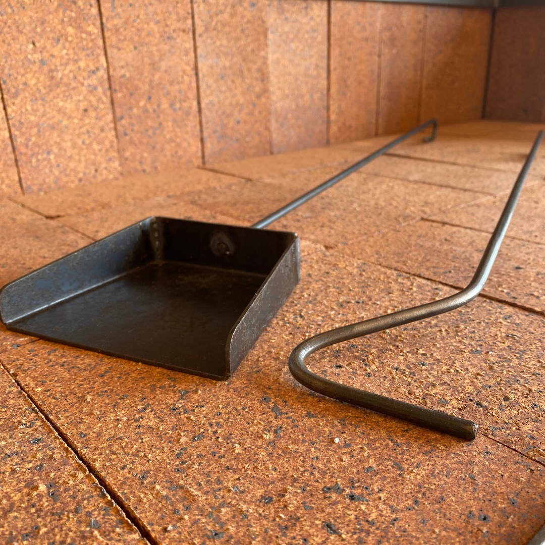 Standard Shovel and Poker Kit